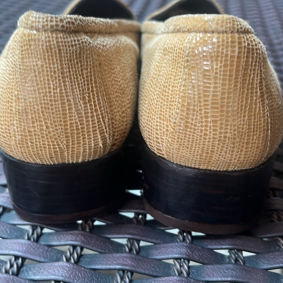 90s Delman Studio Sz 8M Tan Suede Loafers - Picture 4 of 14